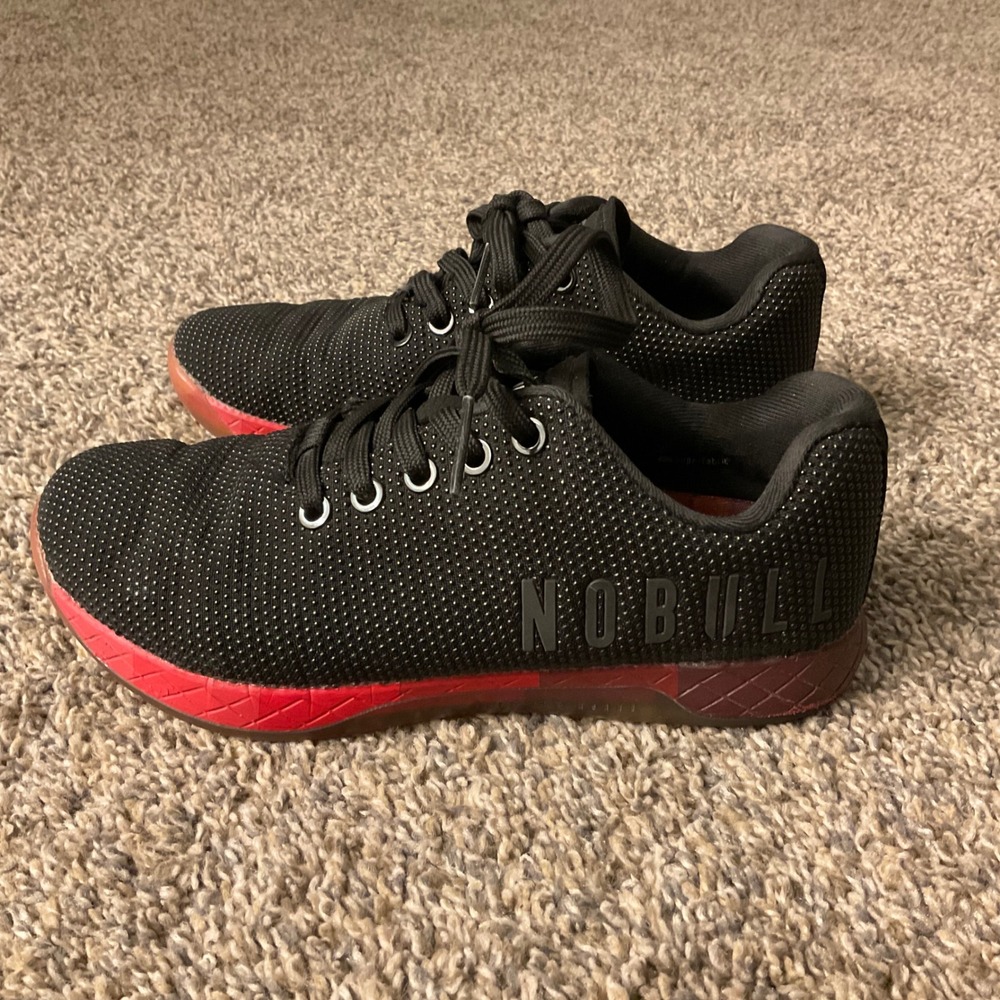 NOBULL Black Outwork Trainer Women 6 Men 4.5 CrossFit Gym Lifting Red Sole